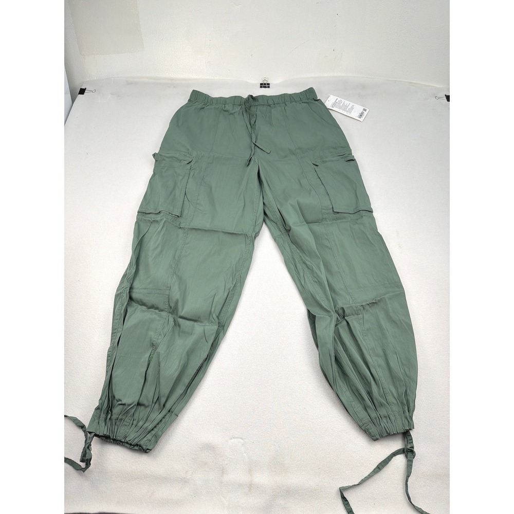 Lululemon Lightweight Adjustable MR Cargo Pant Grey Eucalyptus Green Size L NEW